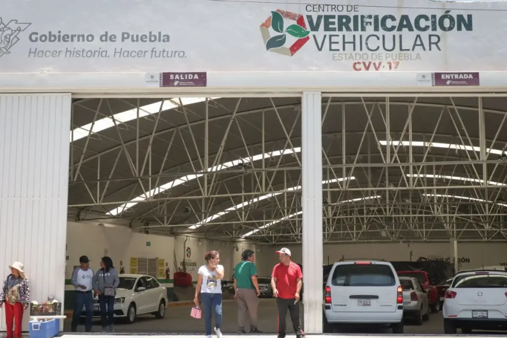 ¿Municipios inspeccionarán verificación vehicular en Puebla? Esto propuso el Verde Ecologista en el Congreso