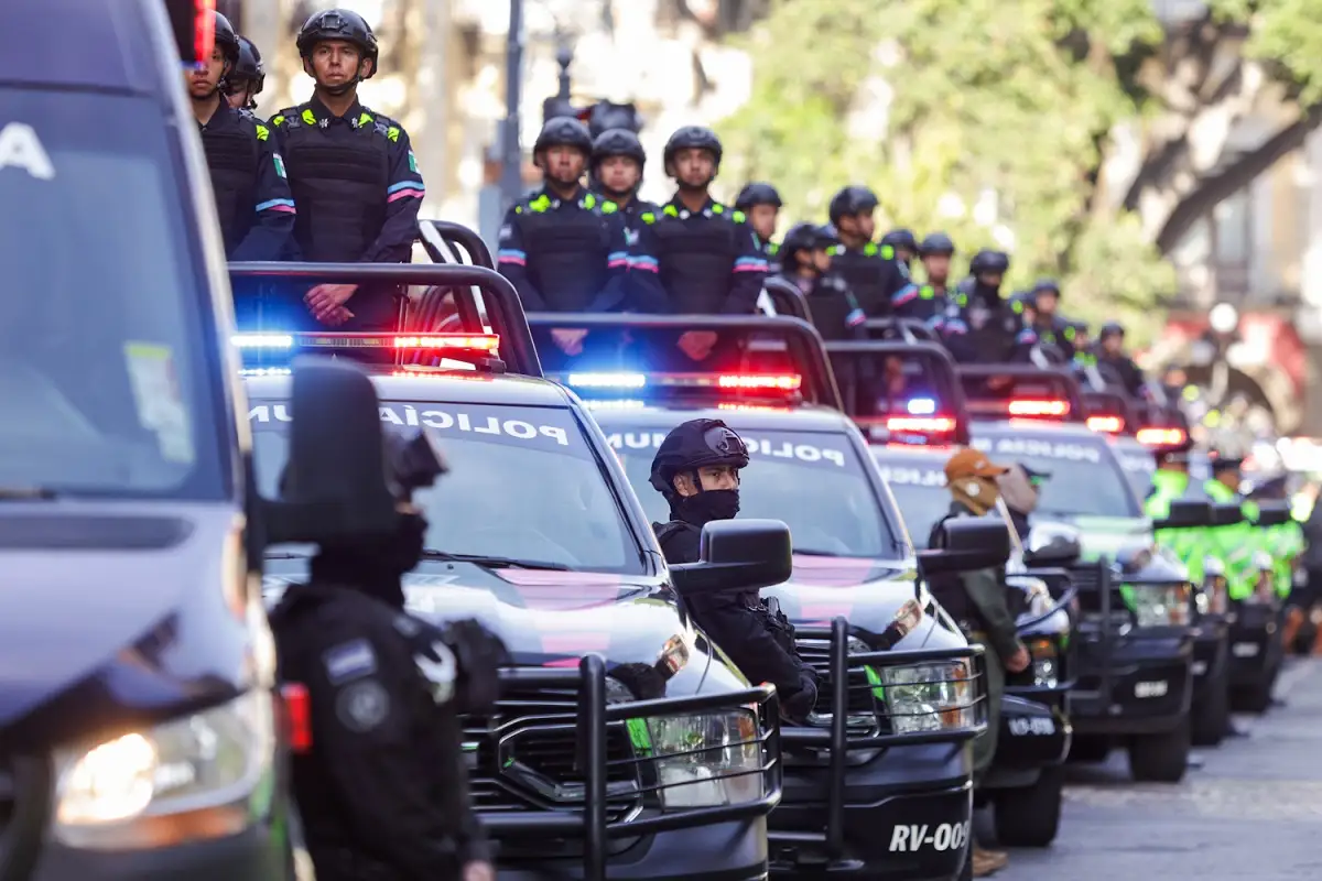 Dejarán las oficinas 400 policías municipales para salir a patrullar las calles de Puebla 1 400 policías municipales dejarán las oficinas para salir a patrullar las calles de Puebla
