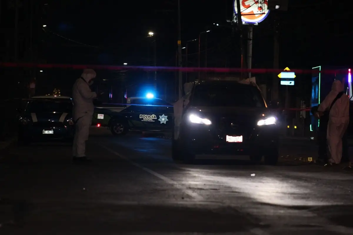 Balean a elemento de la SSC Puebla cuando llegaba a su casa en Hacienda Santa Clara 1 Balean a un elemento de la SSC Puebla cuando llegaba a su domicilio en Hacienda Santa Clara