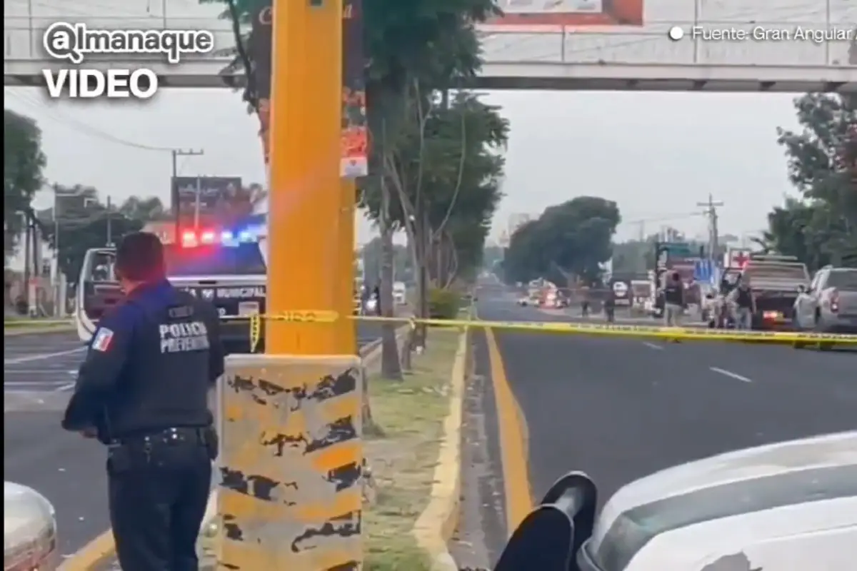 Comando mata a paciente del hospital de Atlixco; después ejecuta a dos policías 1 Comando mata a paciente del hospital de Atlixco; después ejecuta a dos policías
