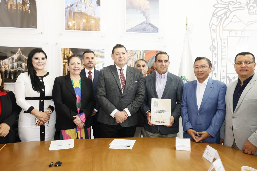 Con enfoque humanista y con una visión social y comunitaria, Alejandro  Armenta presenta nueva LOAPE