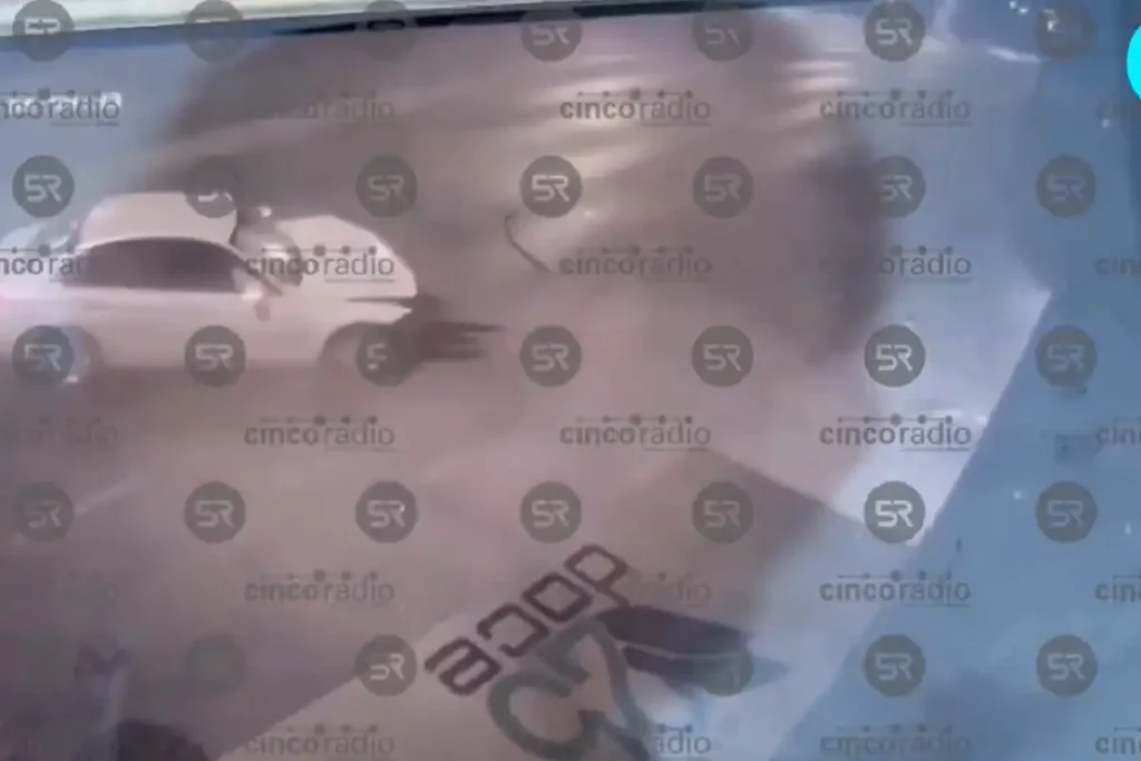 VIDEO: Captan levantón en la colonia El Paraíso en Puebla 2 Conductora se impactó contra un consultorio dental en Puebla