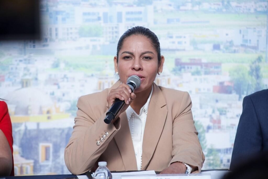 Fomenta Lupita Cuautle la participación mediante la Consulta Ciudadana