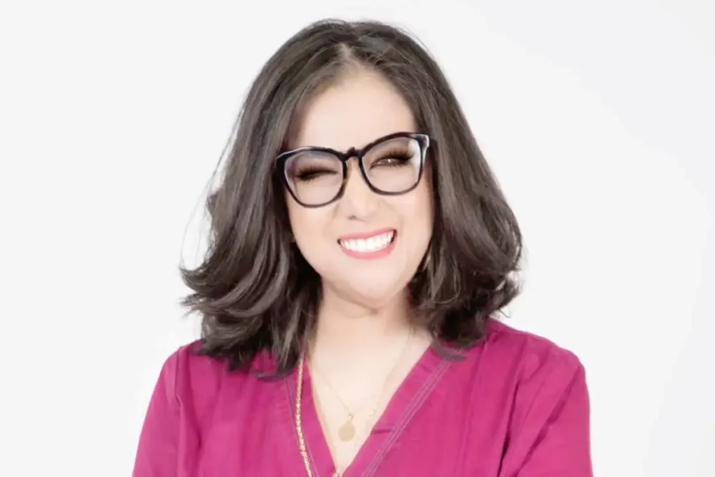 Marilyn Cote tiene que acreditar estudios o será sancionada