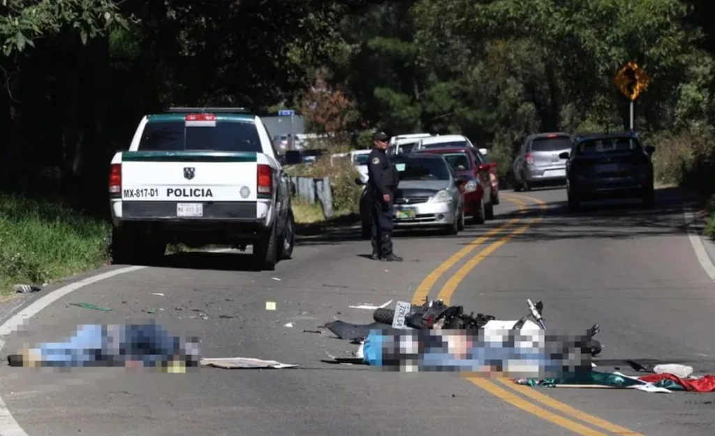 Fatal accidente en la México-Cuernavaca deja dos motociclistas muertos