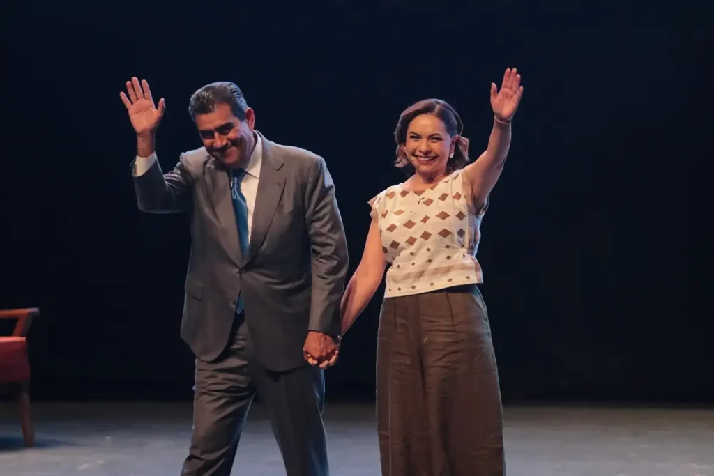 Ofrece Gaby Bonilla Informe de Actividades bajo el concepto 24 Latidos