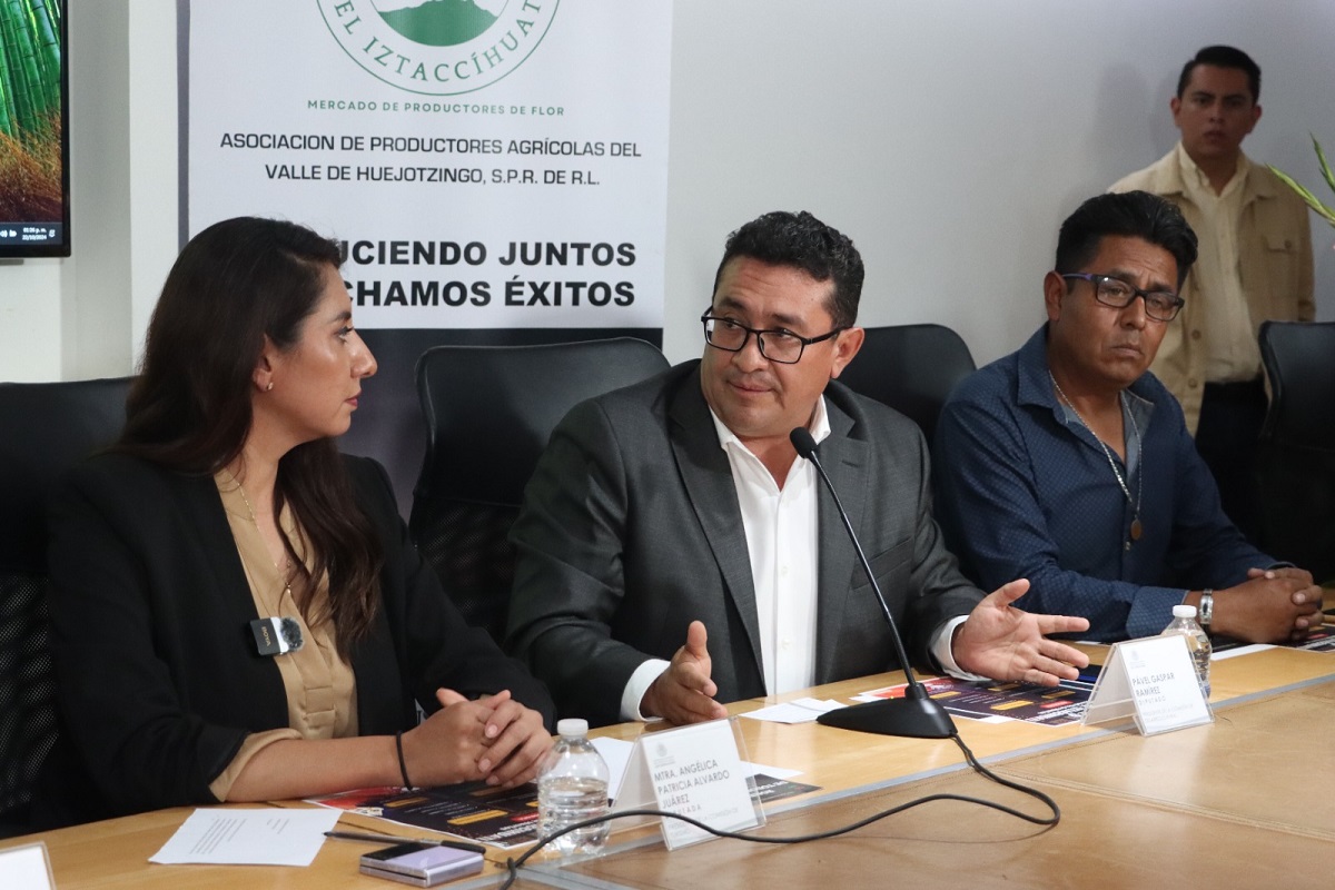 Presentan Festival “Flores del Iztaccíhuatl” en el Congreso del Estado 1 Presentan Festival “Flores del Iztaccíhuatl” en el Congreso del Estado