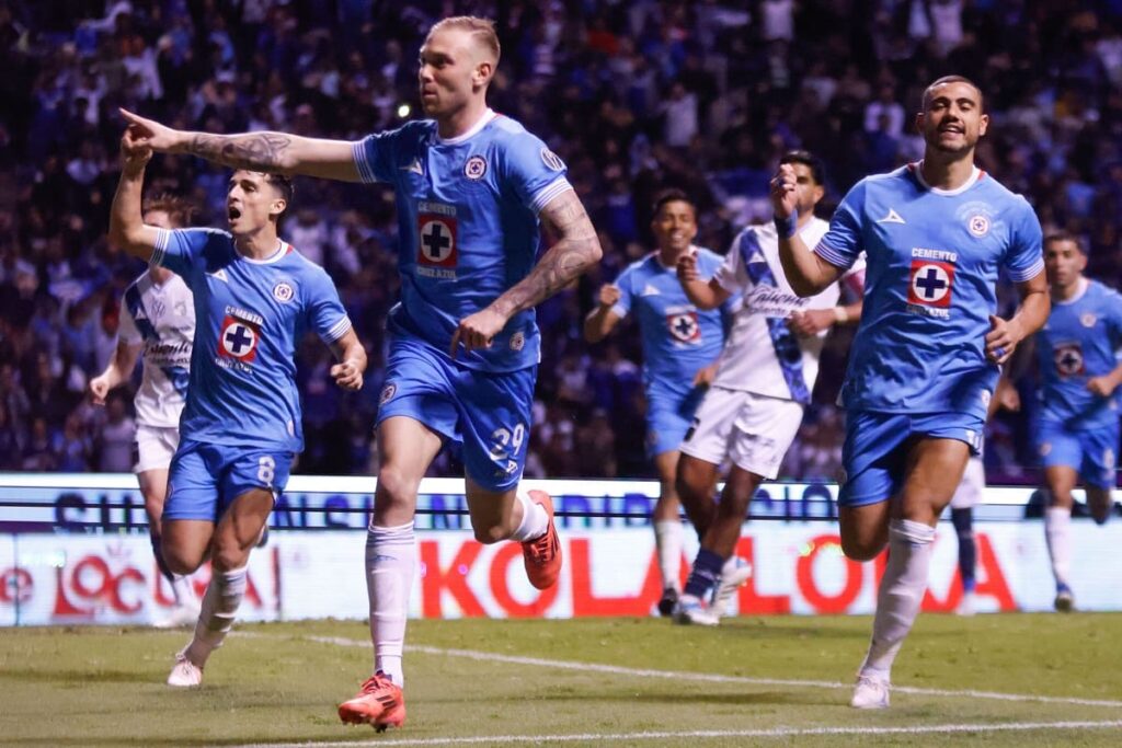 Puebla recibiría al Cruz Azul