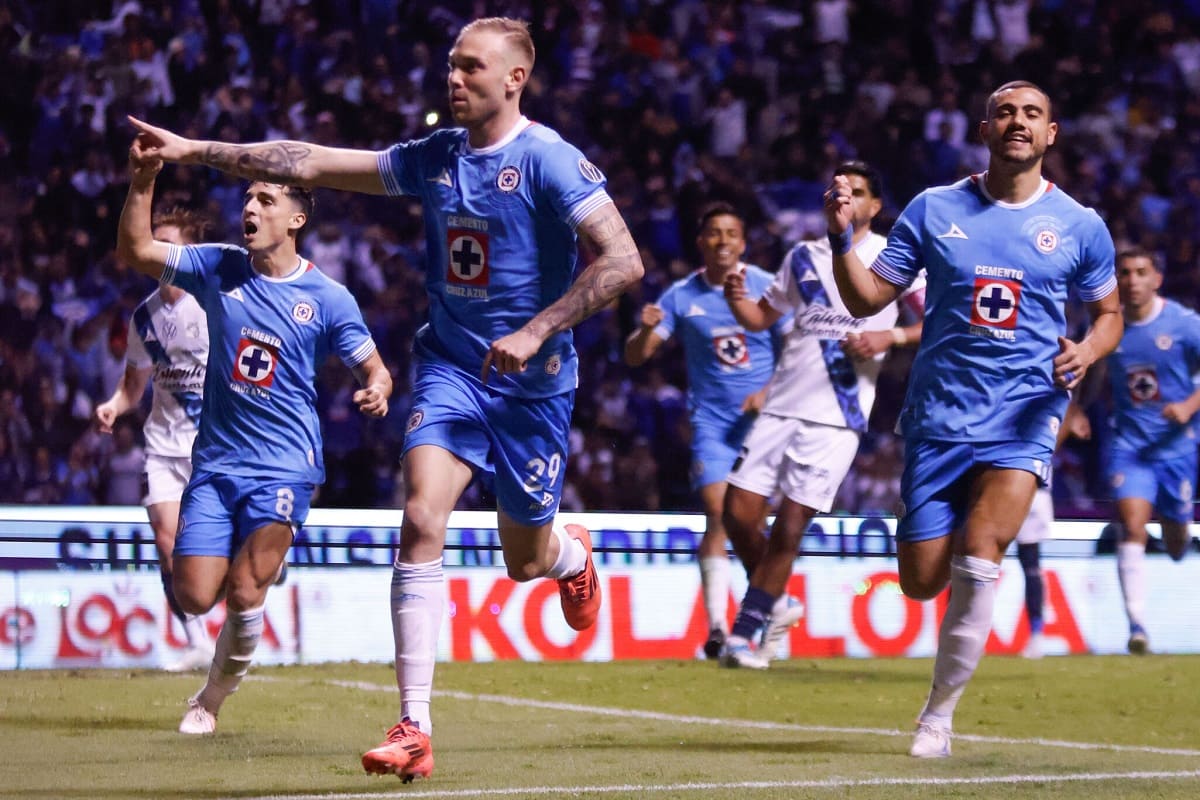 Puebla recibiría al Cruz Azul tras cierre del Estadio Ciudad de los Deportes 1 Puebla recibiría al Cruz Azul
