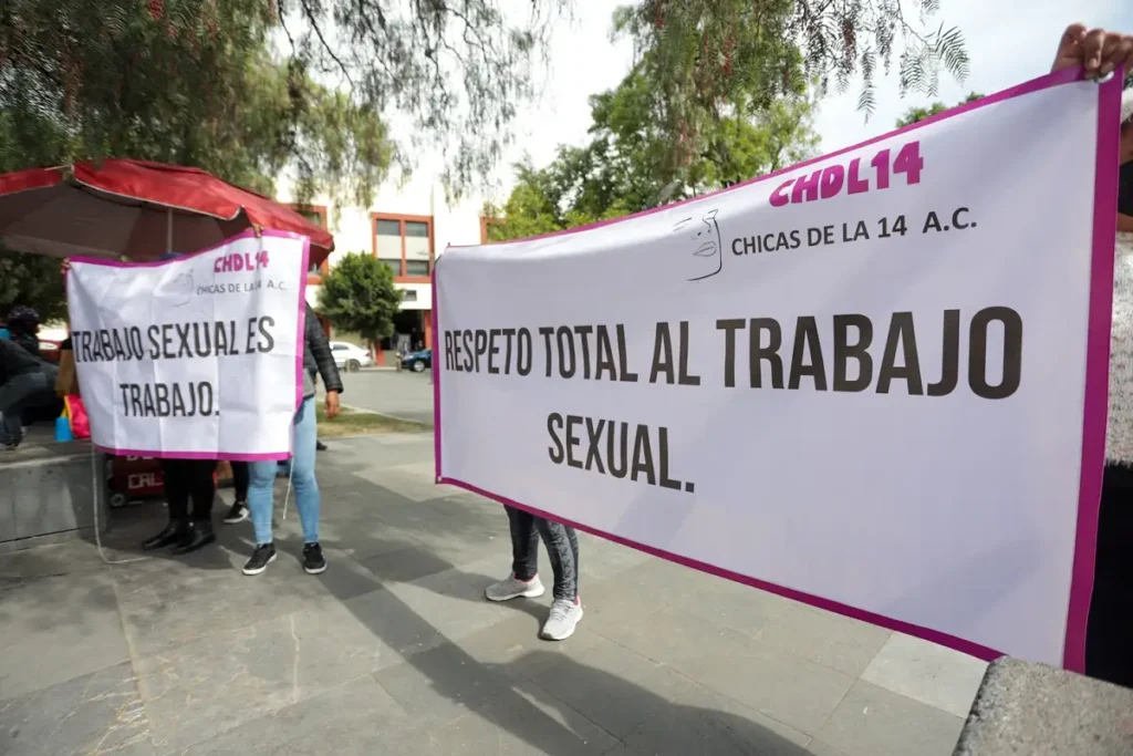 Chicas de la 14 solicitan un espacio de atención para trabajadoras sexuales 4 Sexoservidoras en el Centro Histórico de Puebla ¿Cuántas hay y dónde podrían ser reubicadas