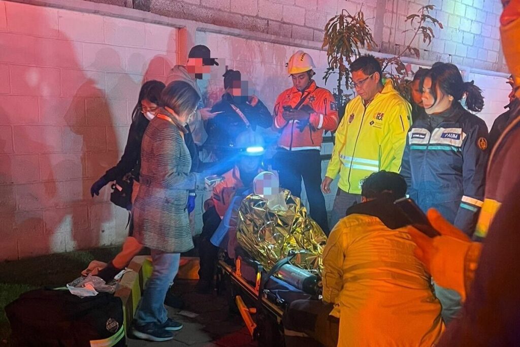 Trabajador se resguarda en el Cuarto Frío durante incendio en Bodega de Amalucan