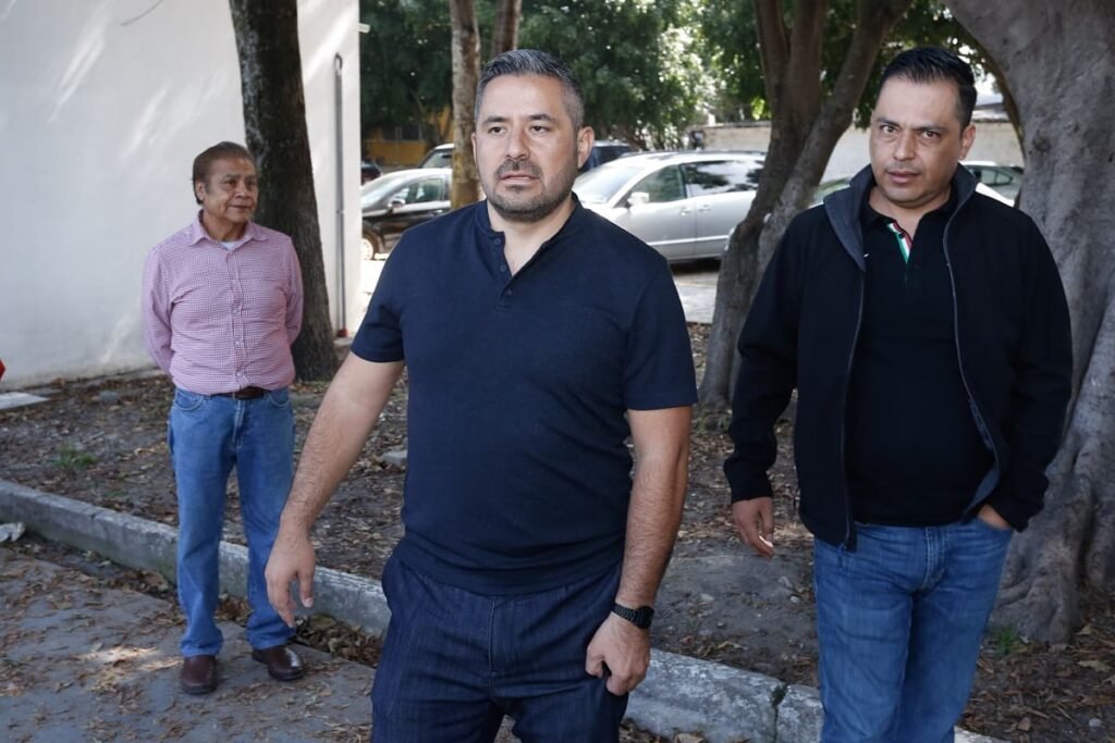 adán Domínguez acusa persecución política