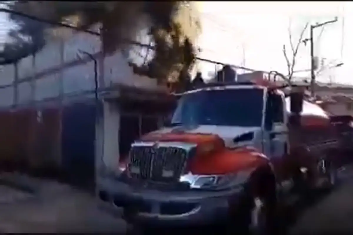 VIDEO: Reportan incendio en una vivienda de San Jerónimo Caleras 1 VIDEO: Reportan incendio en una vivienda de San Jerónimo Caleras