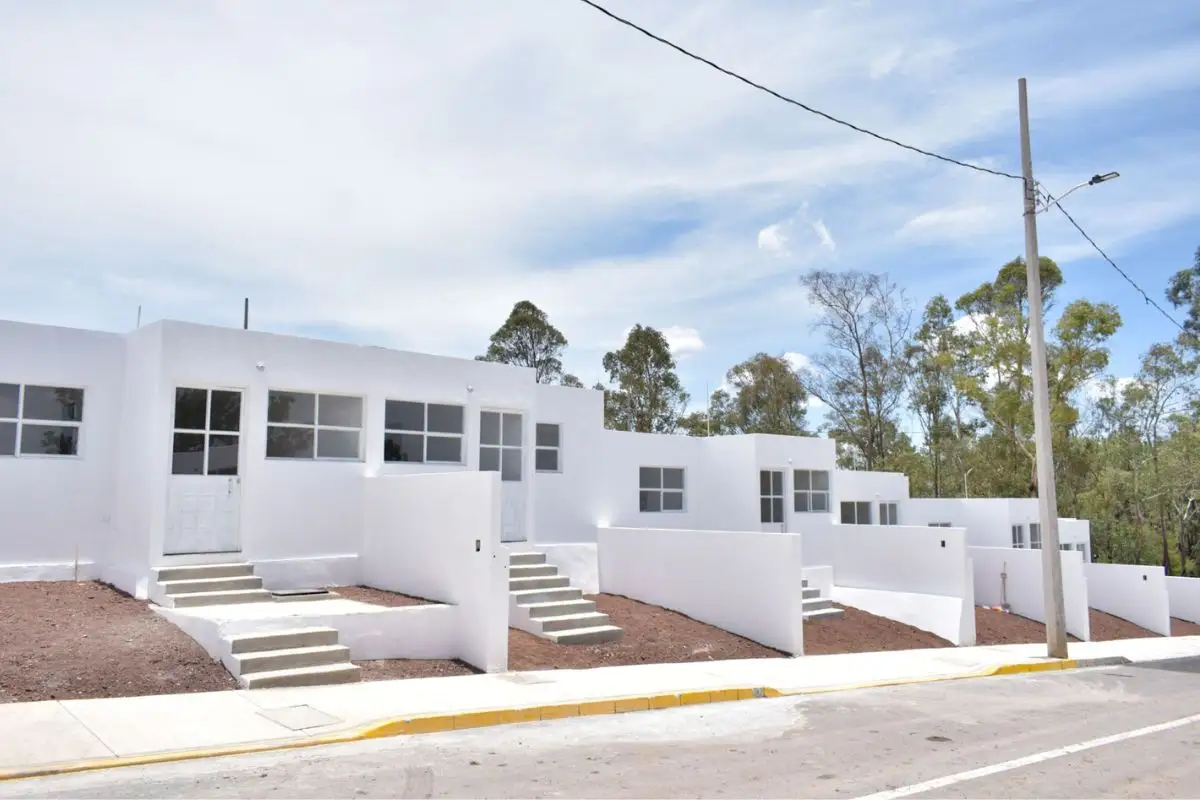 Construcción de 9 casas para los damnificados de Xochimehuacan se aplaza hasta 2025