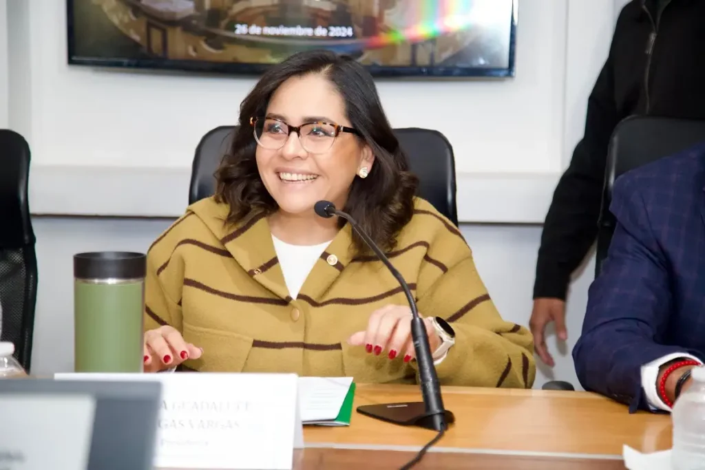 Avanza en el Congreso local la Ley de Ingresos de Puebla 2025 por 126 mil mdp