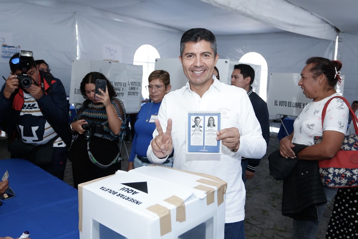 Lalo Rivera niega que impondrá a alguien para la dirigencia del PAN Puebla 1 eduardo rivera niega imposición en el PAN Puebla