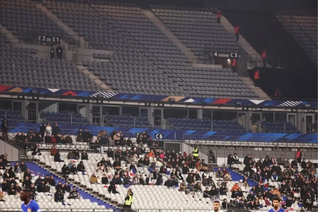 Así se veía el estadio vacío en el Francia vs Israel