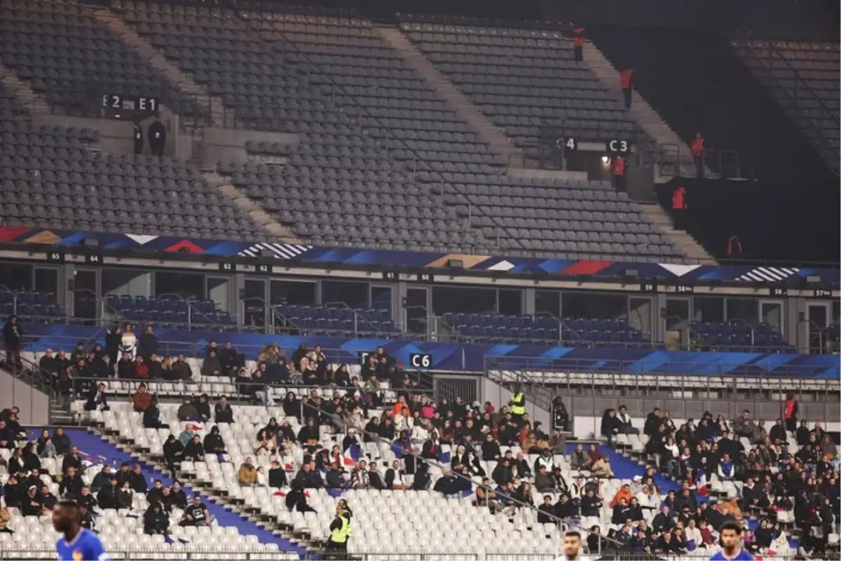 Así se veía el estadio vacío en el Francia vs Israel 1 Así se veía el estadio vacío en el Francia vs Israel