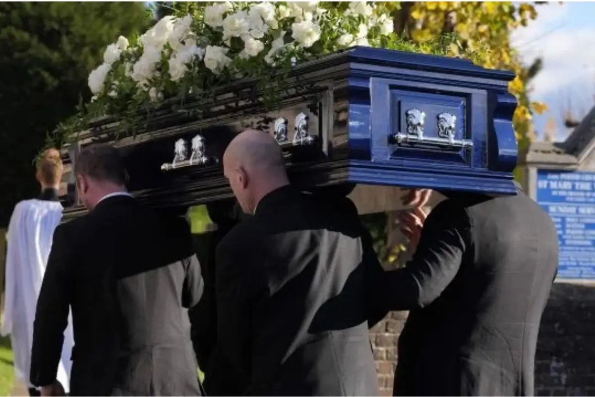 Hijo de Liam Payne lo despide con un gran gesto en su funeral 1 Hijo de Liam Payne lo despide con un gran gesto en su funeral