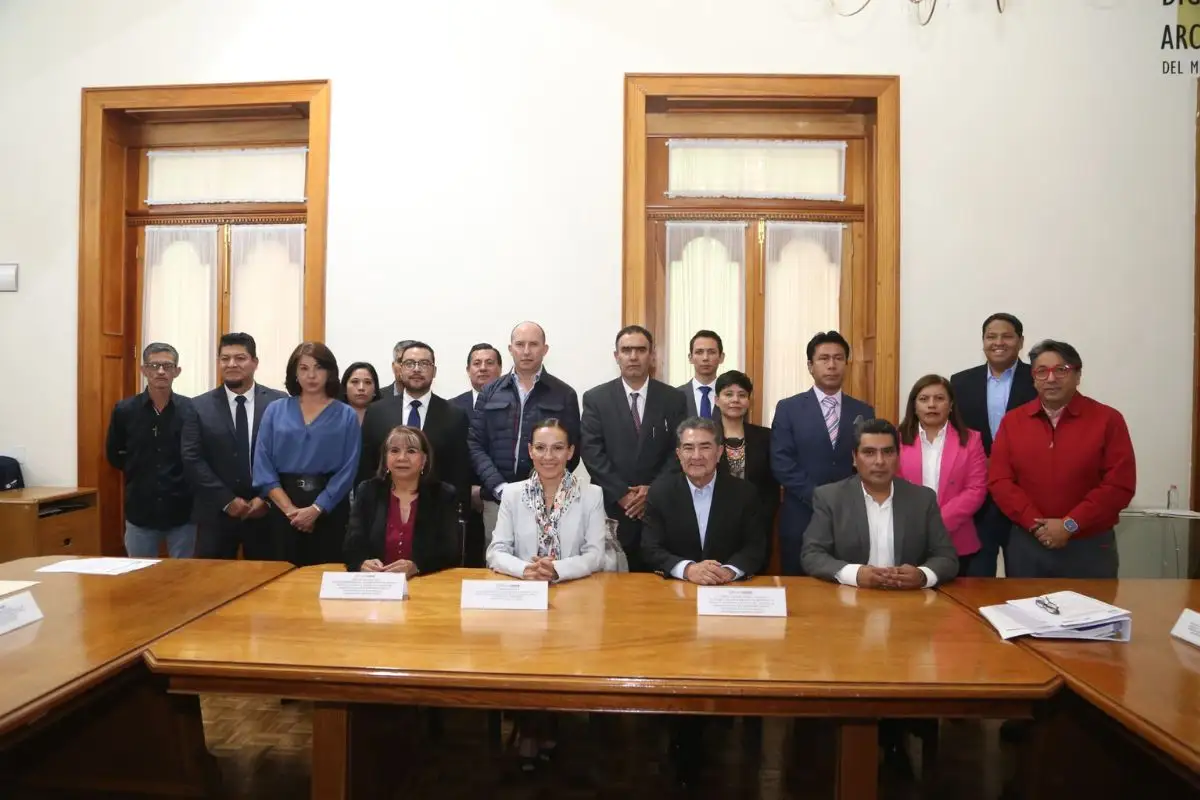 Instala gobierno de la ciudad Consejo de Administración de Industrial de Abastos Puebla 1 Instala Gobierno de la Ciudad Consejo de Administración de Industrial de Abastos Puebla