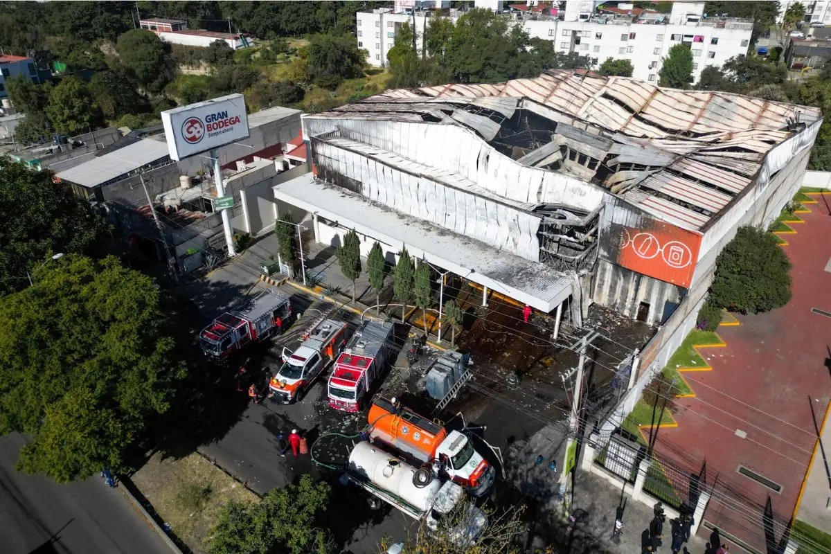 Personal de La Gran Bodega de Amalucan que se incendió ya fue reubicado 1 Personal de La Gran Bodega de Amalucan que se incendió ya fue reubicado