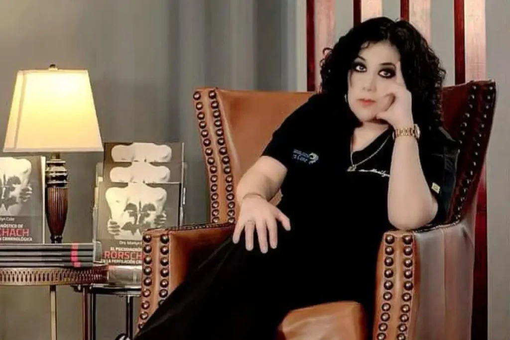 Marilyn Cote ya tiene competencia: Así la imita la comediante Gaby Navarro 2 Paciente de Marilyn Cote: Me dio un mal diagnóstico y me medicó para la esquizofrenia a los 14 años