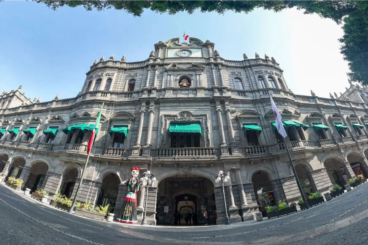 Renuncian Mil Trabajadores Al Ayuntamiento De Puebla