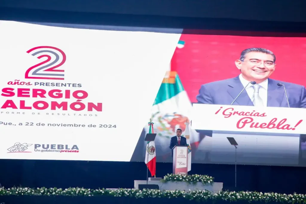 “Gracias Puebla por darme tanto”: Sergio Salomón rinde Segundo Informe