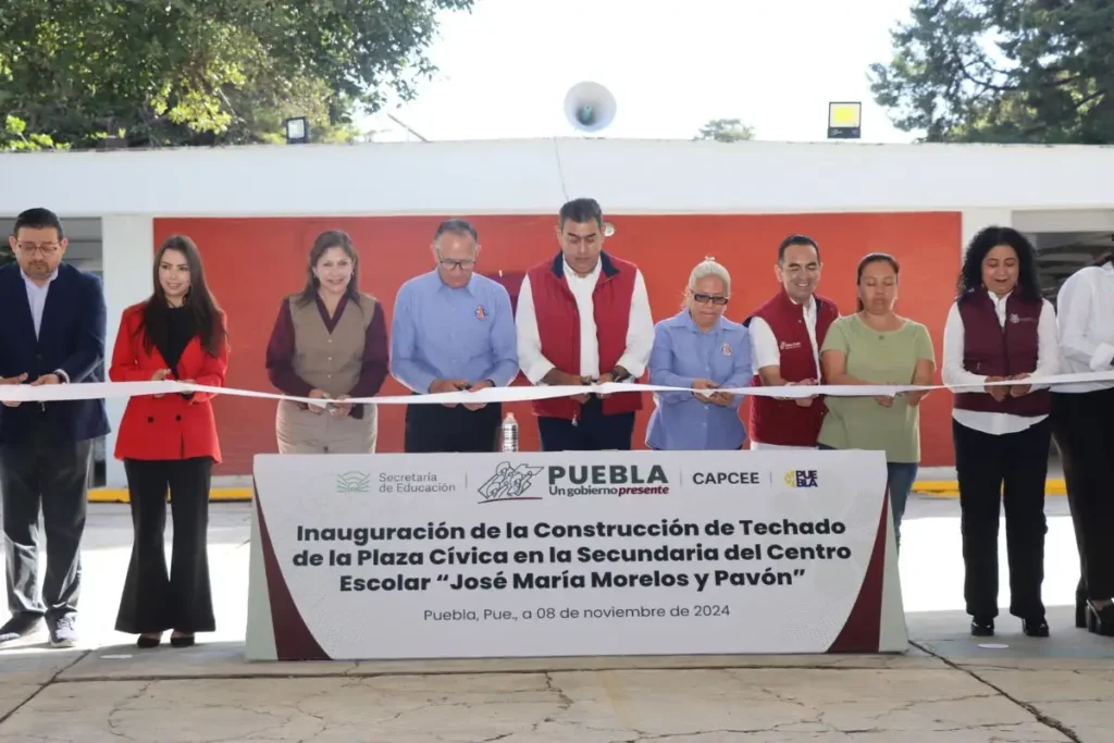 Con techados en escuelas, gobierno de Sergio Salomón contribuye a cuidar salud de estudiantes