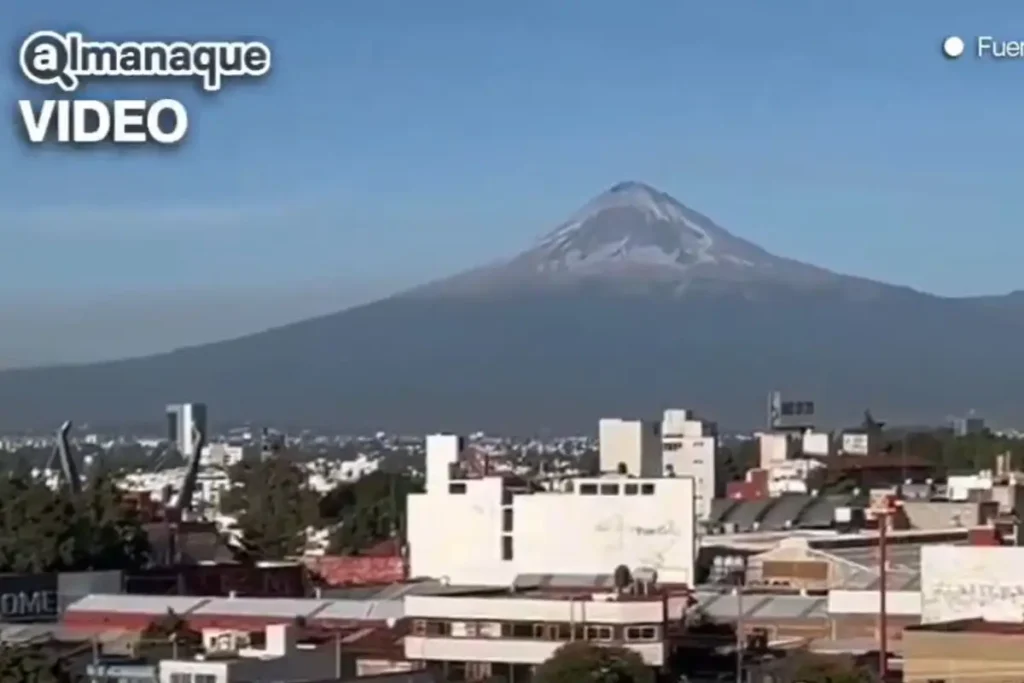 VIDEO: Así se ve el volcán Popocatépetl sin nieve