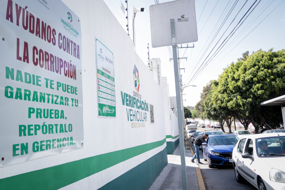 Gobierno de Puebla emite calendario de verificación