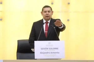 Alejandro Armenta asume la gubernatura de Puebla