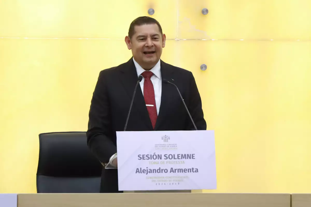 Alejandro Armenta rinde protesta gobernador de Puebla 7