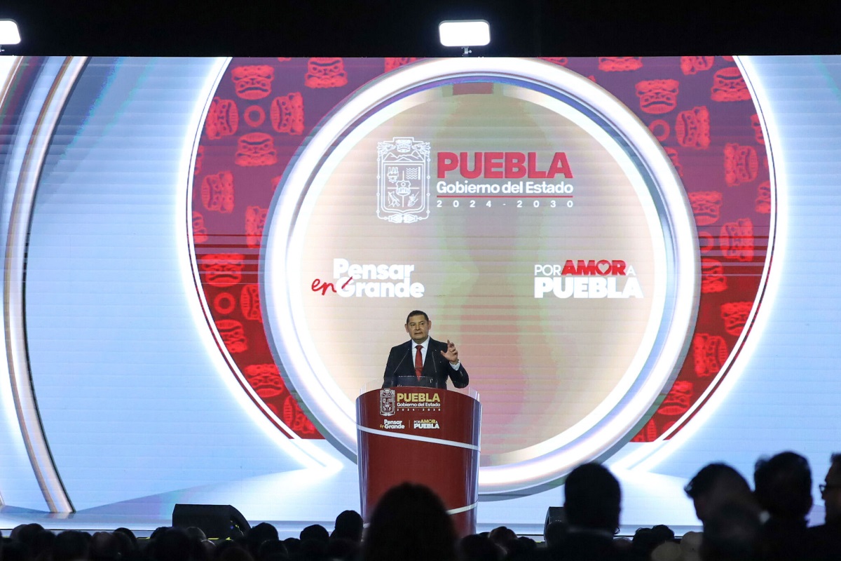 Armenta promete la Clínica de Salud Mental para niños y adolescentes en Puebla