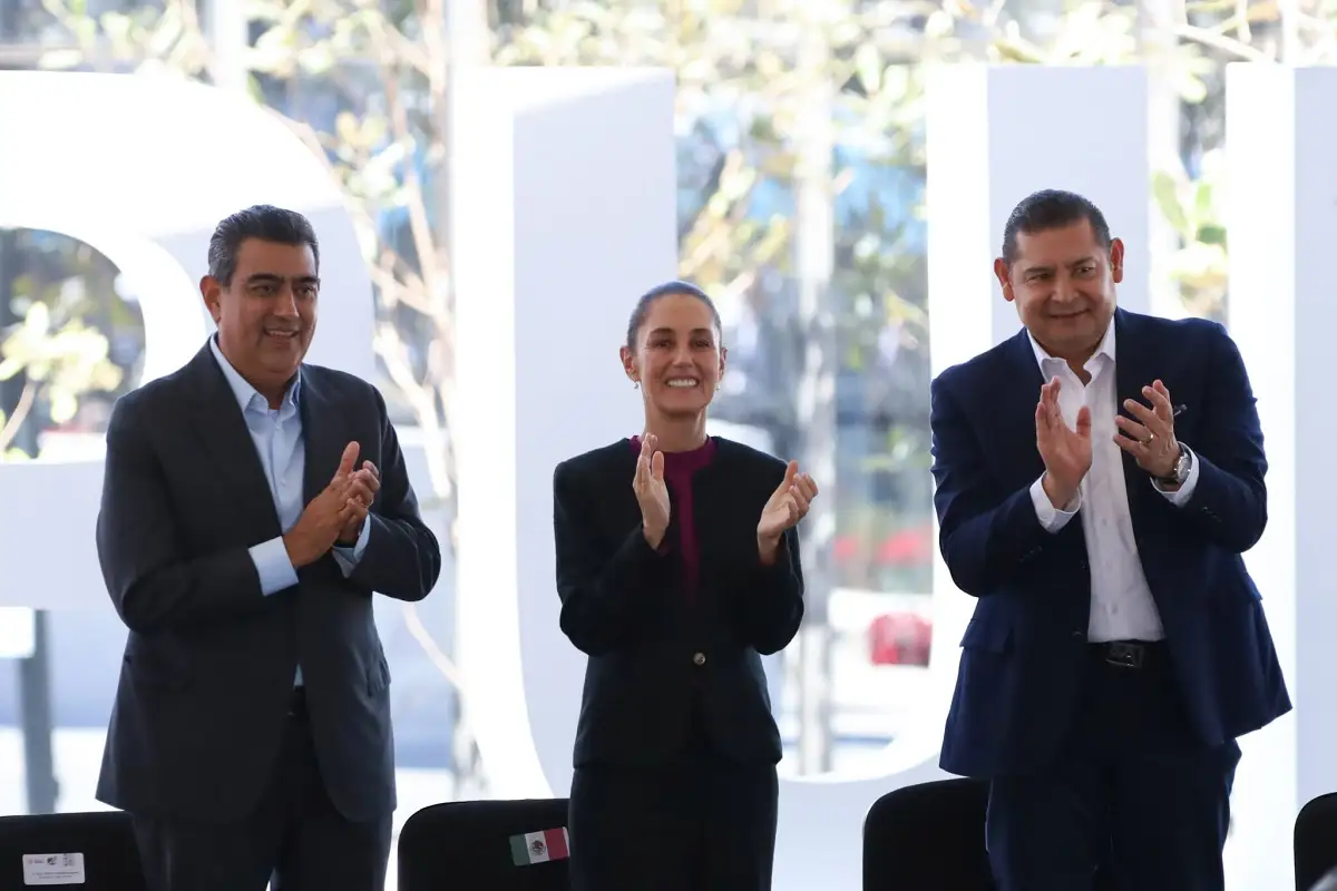 Claudia Sheinbaum reconoce a Sergio Salomón: “es tan bueno que nos lo llevamos” 1 Claudia Sheinbaum reconoce a Sergio Salomón “es tan bueno que nos lo llevamos”