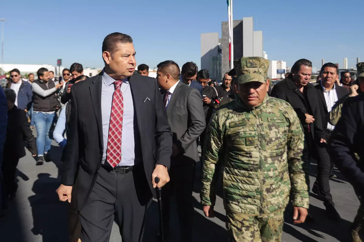 Entrega de Patrullas Gobernador Alejandro Armenta 13