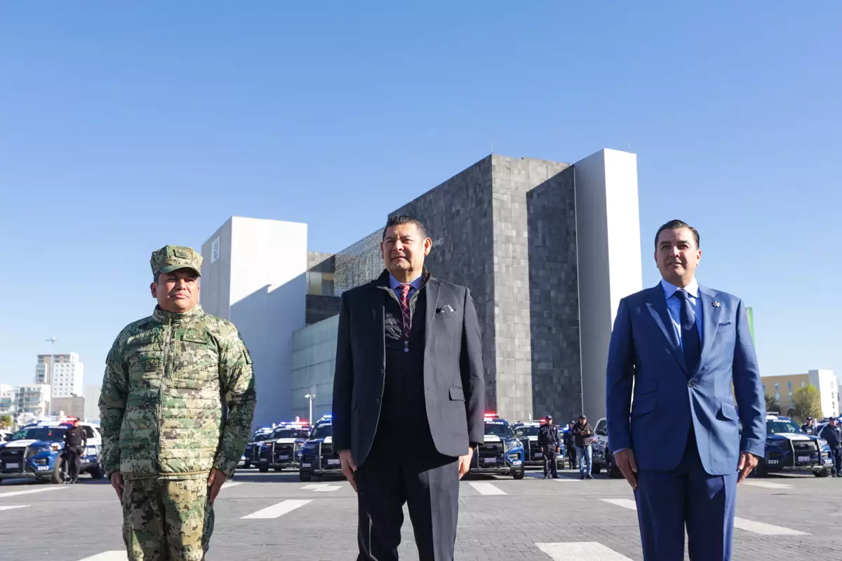 Pide Armenta a alcaldes que inviertan en seguridad