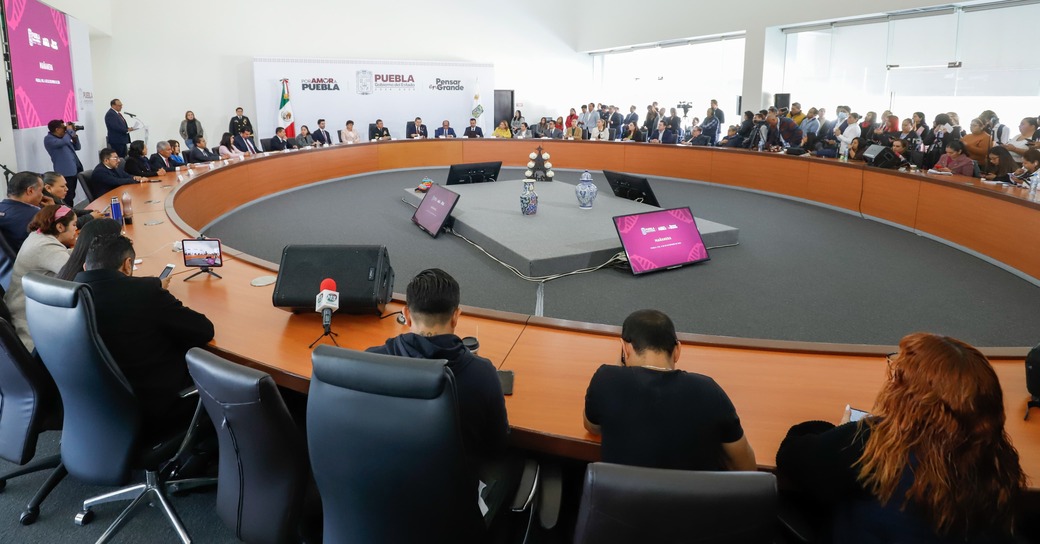 Coordinación con los tres niveles de gobierno permitió reducción de homicidios en Puebla: Armenta