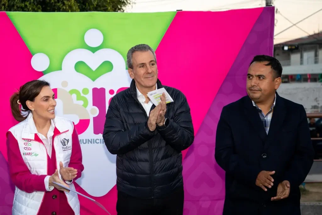 Inician posadas navideñas del SMDIF en las juntas auxiliares Ignacio Romero Vargas y la Libertad