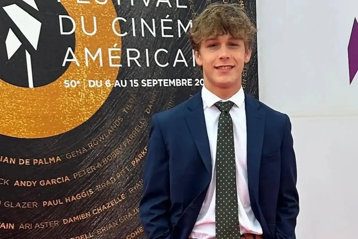 Tragedia en el mundo del cine: Muere Hudson Joseph, actor de Baby Driver a los 16 años 1 El joven actor Hudson Joseph Meek, conocido por su interpretación de Young Baby en la exitosa película Baby Driver, perdió la vida a los 16 años