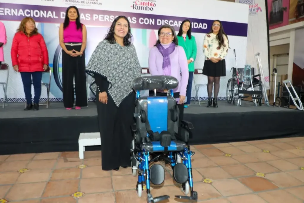 Refuerza Lupita Cuautle la atención a Personas con Discapacidad en San Andrés Cholula