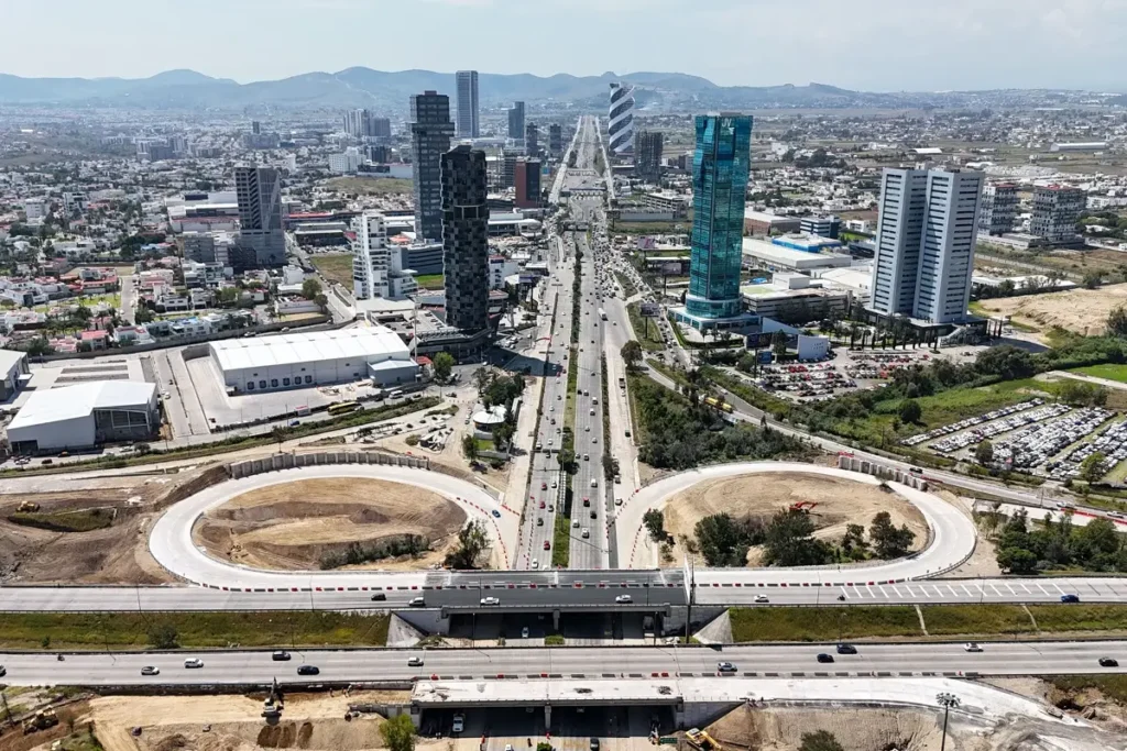 Sergio Salomón invirtió en dos años más en obra pública que Moreno Valle en todo su sexenio