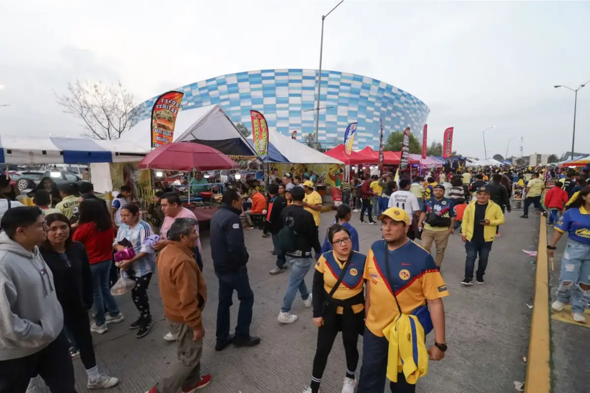 Si América avanza a la final de la Liga MX, ¿jugaría en Puebla? 1 Si América avanza a la final de la Liga MX tras vencer a Cruz Azul en semifinales, Puebla sería la sede del partido de ida.