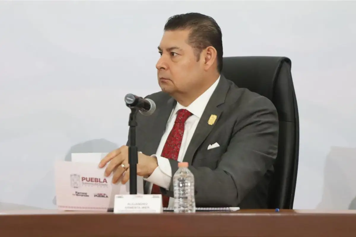 Gobierno de Puebla liquidará deuda de 19 millones de pesos con CONADE 1 Gobierno de Puebla liquidará deuda de 19 millones de pesos con CONADE