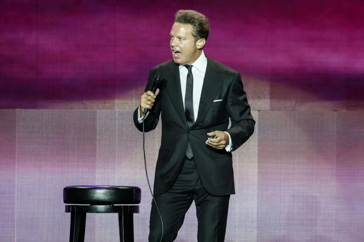Conciertos de Luis Miguel y Ana Gabriel en Puebla dejaron un millón de pesos al gobierno estatal 1 Conciertos de Luis Miguel y Ana Gabriel en Puebla dejó un millón de pesos al gobierno estatal