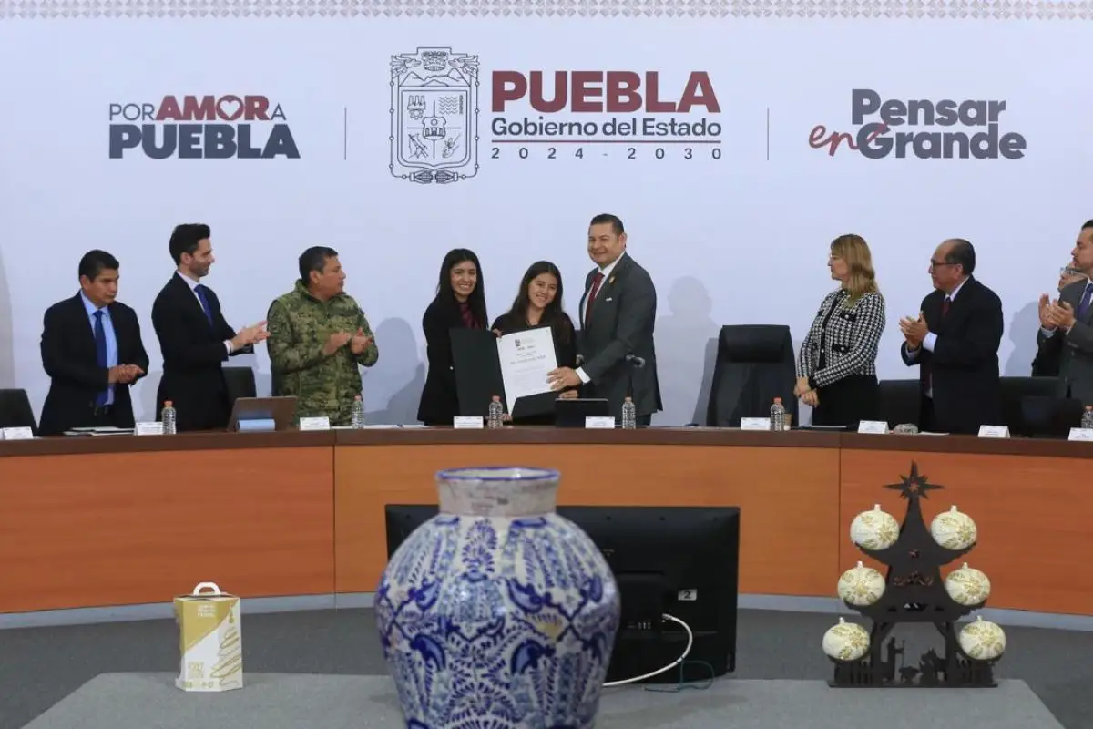 Familias poblanas recibirán 50 por ciento de descuento en polideportivos estatales: Alejandro Armenta