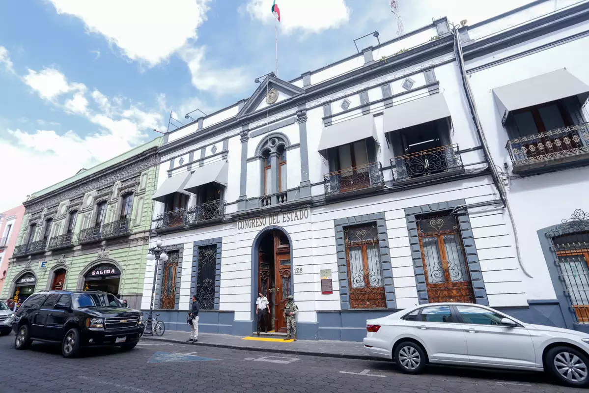 edificio congreso del estado de Puebla centro 5 Poniente 6