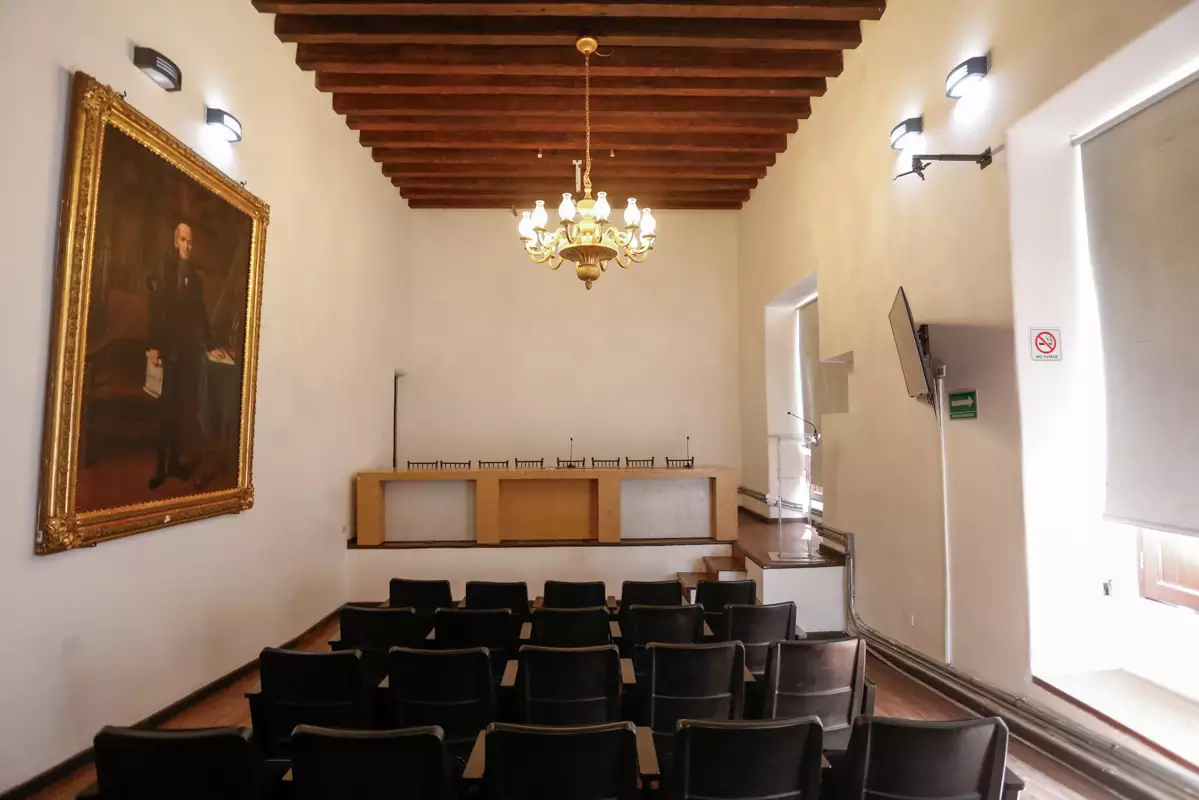 edificio congreso del estado de Puebla centro 5 Poniente 8