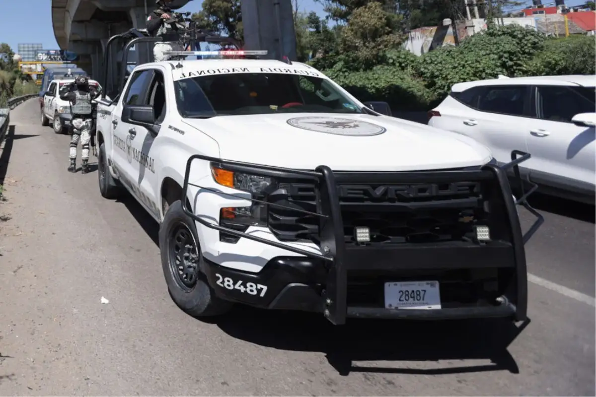 Muere elemento de la GN y ladrón durante enfrentamiento en la autopista Puebla-Córdoba 1 Enfrentamiento en la autopista Puebla-Córdoba deja 2 muertos
