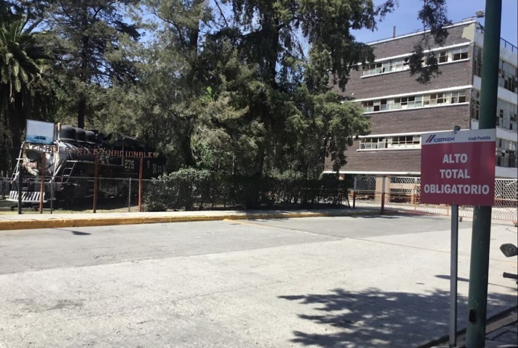 La estación nueva de ferrocarriles dentro de los sitios contaminados en Puebla